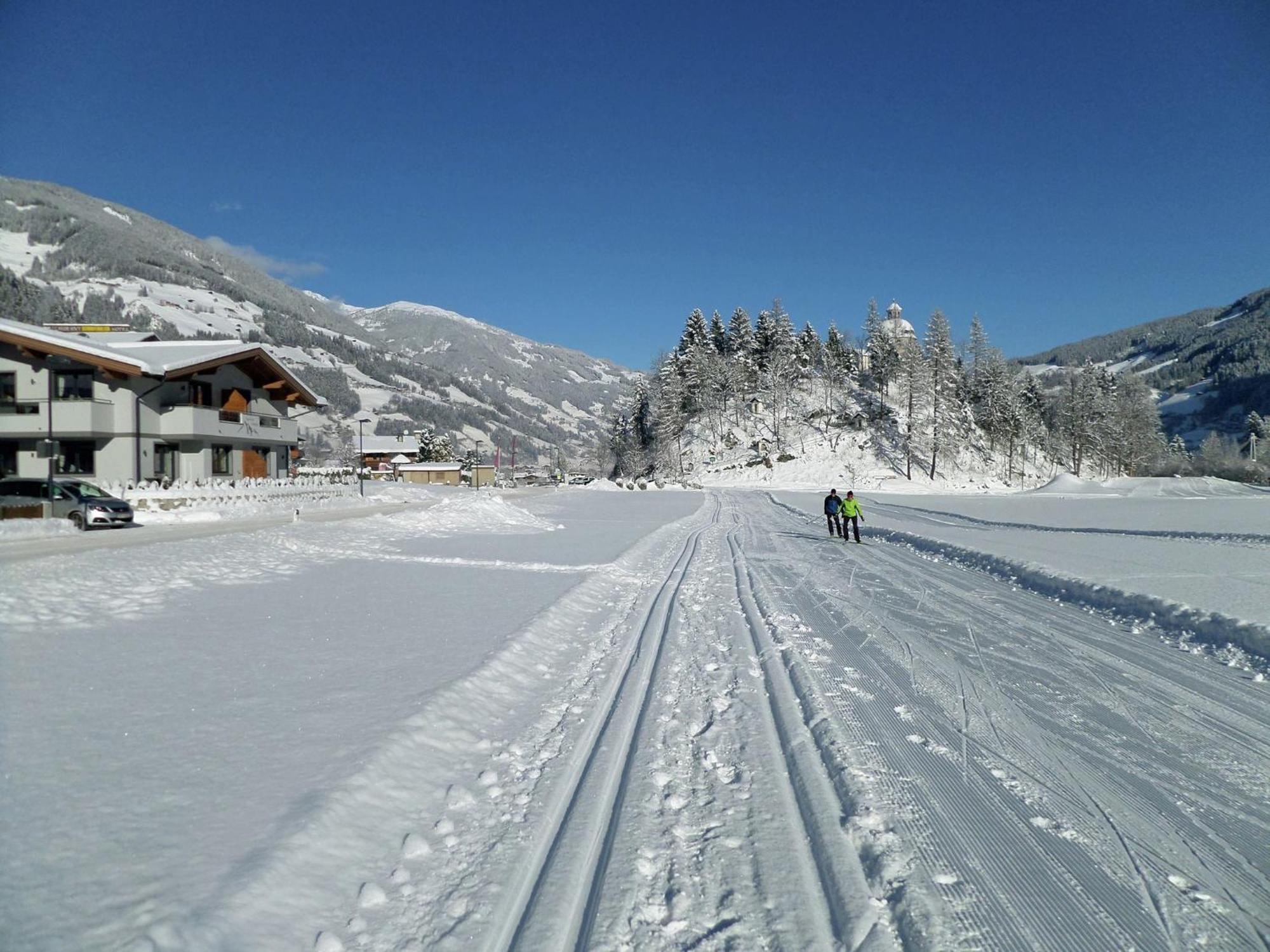 Holiday Flat Near Four Ski Lifts In Mayrhofen Eksteriør bilde